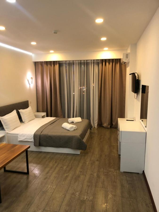 Panorama Beach Tower 巴统 外观 照片