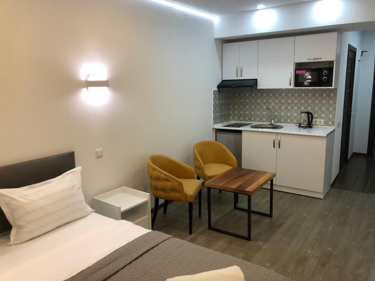Panorama Beach Tower 巴统 外观 照片