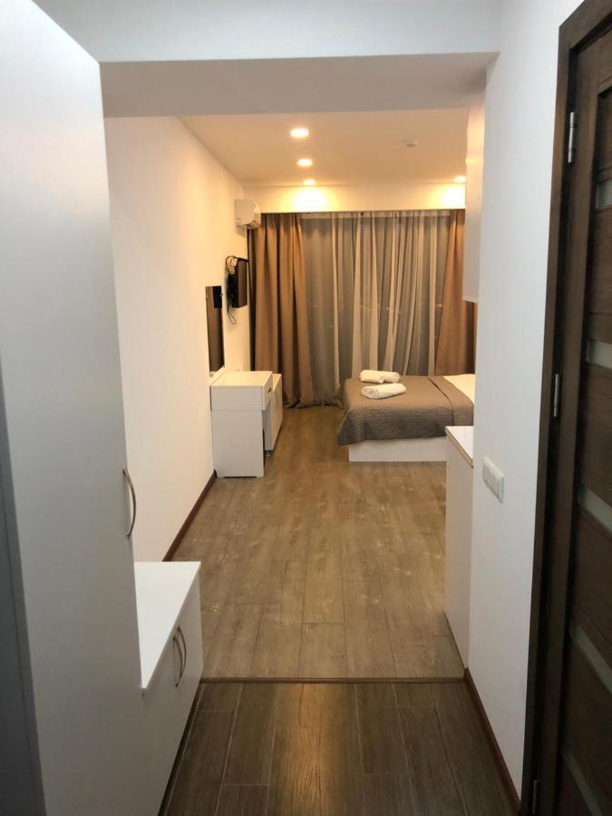 Panorama Beach Tower 巴统 外观 照片