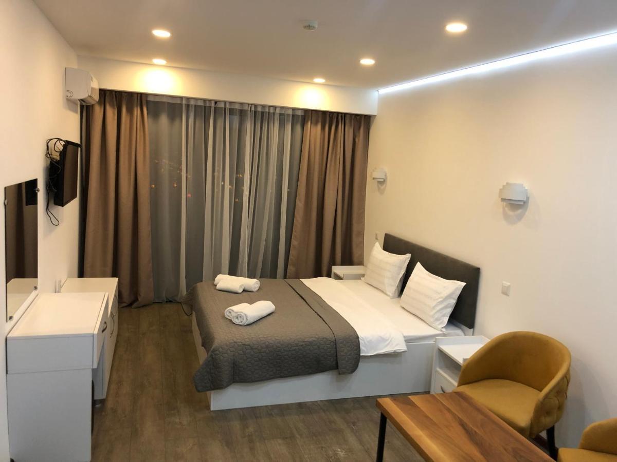Panorama Beach Tower 巴统 外观 照片